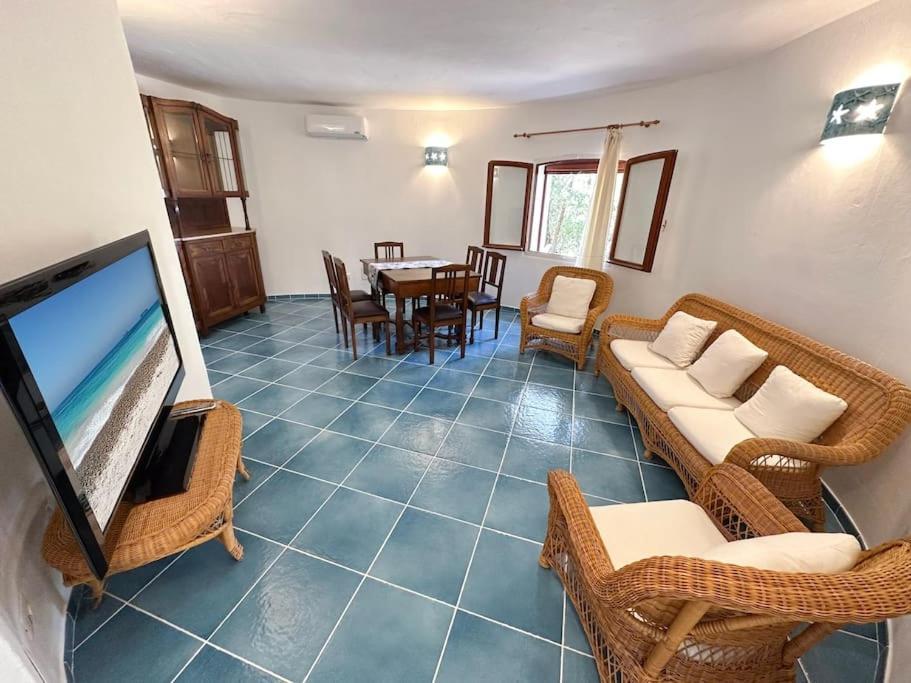 Residenza Turchese Abbamar Baja Sardinia Villa Екстериор снимка